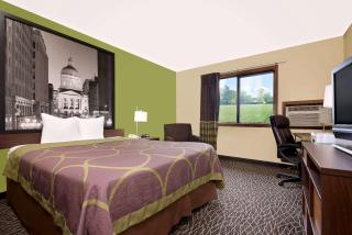 Super 8 by Wyndham Muncie/Ball St. College Area - Muncie - 3