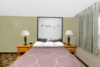Super 8 by Wyndham Kearney - Kearney - 2