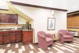 Super 8 by Wyndham Moriarty - Moriarty - 9