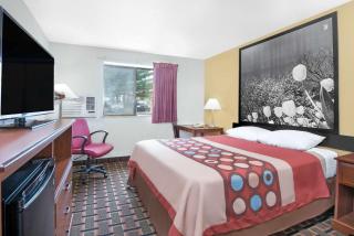 Super 8 by Wyndham Kent/Akron Area - Kent - 3
