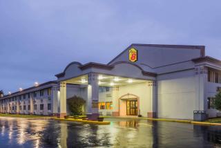 Super 8 by Wyndham Hartford - Hartford - 9