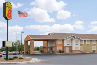 Super 8 by Wyndham Portales - Portales - 0