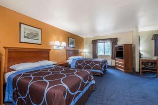 Super 8 by Wyndham Hartford - Hartford - 6