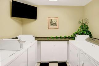 Super 8 by Wyndham Independence Kansas City - Independence - 1