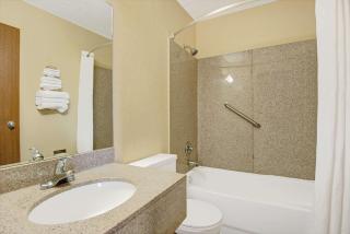 Super 8 by Wyndham Independence Kansas City - Independence - 4