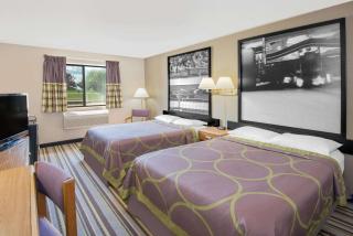 Super 8 by Wyndham Knoxville - Knoxville - 1