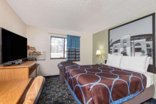 Super 8 by Wyndham Aberdeen MD - Aberdeen - 3