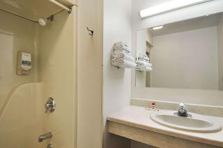 Hotel Iron Mountain Inn & Suites - Iron Mountain - 5