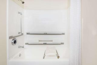 Super 8 by Wyndham Thurmont - Thurmont - 2