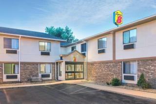 Super 8 by Wyndham Tilton/Lake Winnipesaukee - Tilton - 0