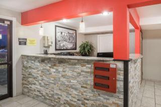 Super 8 by Wyndham Moberly MO - Moberly - 7