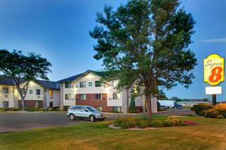 Super 8 by Wyndham Aberdeen East - Aberdeen - 0