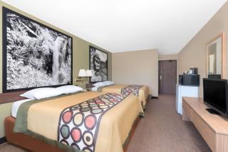 Super 8 by Wyndham Winner SD - 5