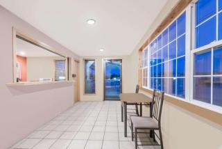 Super 8 by Wyndham Belle Fourche SD - Belle Fourche - 8