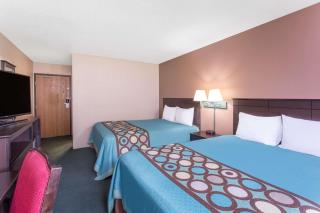 Super 8 by Wyndham Austin MN - Austin - 4