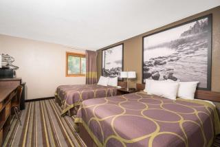 Super 8 by Wyndham St. Cloud - Saint Cloud - 4