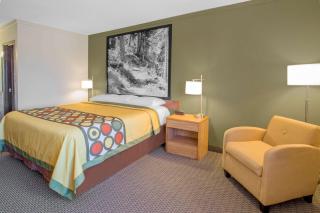 Super 8 by Wyndham Windsor/Madison North - Windsor - 2