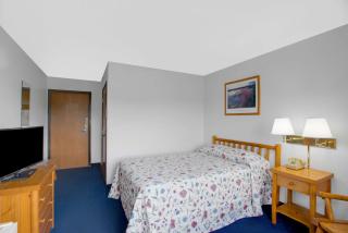 Super 8 by Wyndham Lake George/Warrensburg Area - Warrensburg - 5