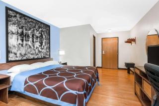 Super 8 by Wyndham Oneonta/Cooperstown - Oneonta - 1