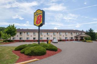 Super 8 by Wyndham Sidney NY - Sidney - 0