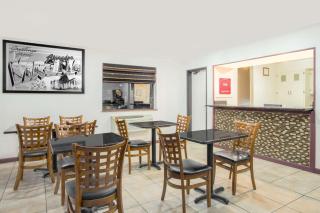 Super 8 by Wyndham Abingdon VA - Abingdon - 6