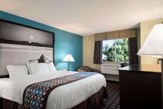Super 8 by Wyndham Whitewater WI - Whitewater - 2