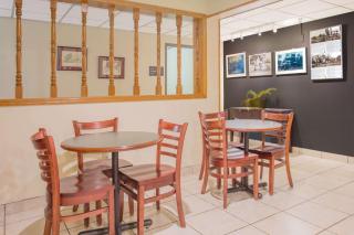 Super 8 by Wyndham Appomattox VA - Appomattox - 7