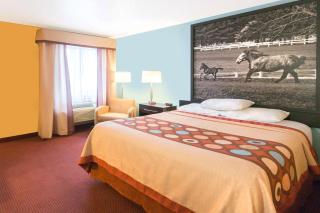 Super 8 by Wyndham Richmond - Richmond - 3