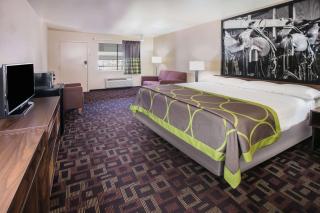 Super 8 by Wyndham Oklahoma Airport Fairgrounds West - Oklahoma City - 2