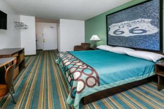 Super 8 by Wyndham Sapulpa/Tulsa Area - Glenpool - 4