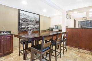 Super 8 by Wyndham Riverton - Riverton - 8