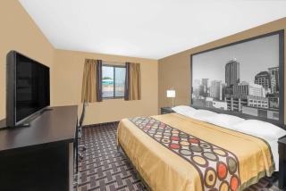 Super 8 by Wyndham Terre Haute - Terre Haute - 1