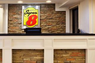 Super 8 by Wyndham Ringgold Chattanooga Area - 6