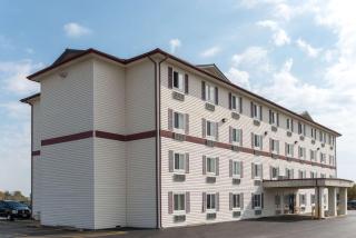 Super 8 by Wyndham Springfield East - Springfield - 9