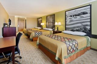 Super 8 by Wyndham Rochelle - Rochelle - 4