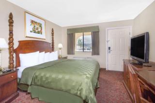 Days Inn by Wyndham Kingman East - Kingman - 8