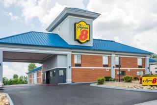 Super 8 by Wyndham Dandridge - Dandridge - 0