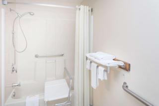 Super 8 by Wyndham Pekin/Peoria Area - Pekin - 7