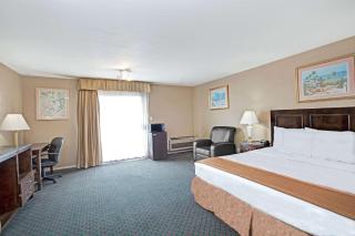 Howard Johnson by Wyndham Torrance - Torrance - 4