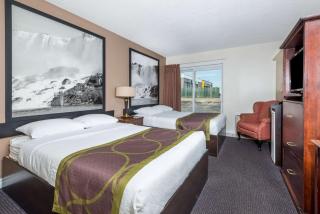 Super 8 by Wyndham Cambridge/Kitchener/Waterloo Area - Cambridge - 4