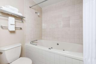Days Inn by Wyndham New Market I-81 - New Market - 4