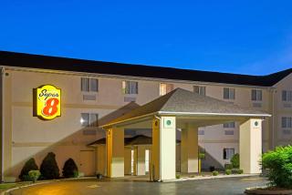 Super 8 by Wyndham Pontoon Beach IL/St. Louis MO Area - 9