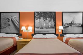 Super 8 by Wyndham Port Royal/Beaufort - Beaufort - 3