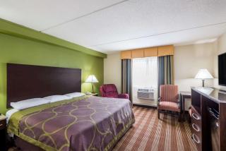 Super 8 by Wyndham Bangor - Bangor - 3