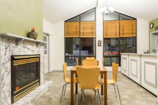 Super 8 by Wyndham Wells - Wells - 9