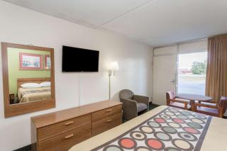 Super 8 by Wyndham Tifton - Tifton - 1