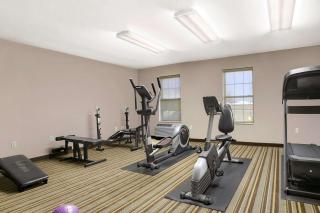 Super 8 by Wyndham Stafford/Springfield Area - Strafford - 5