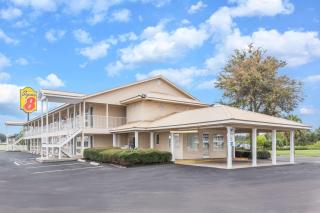 Super 8 by Wyndham Madison - Madison - 0