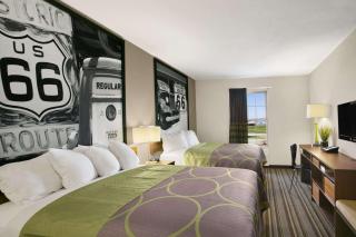 Super 8 by Wyndham Stafford/Springfield Area - Strafford - 1