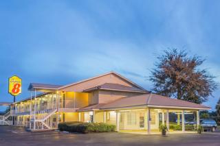 Super 8 by Wyndham Madison - Madison - 9